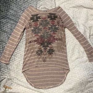 🌹Charlotte Russe Long Sleeve High Low Shirt 🌹